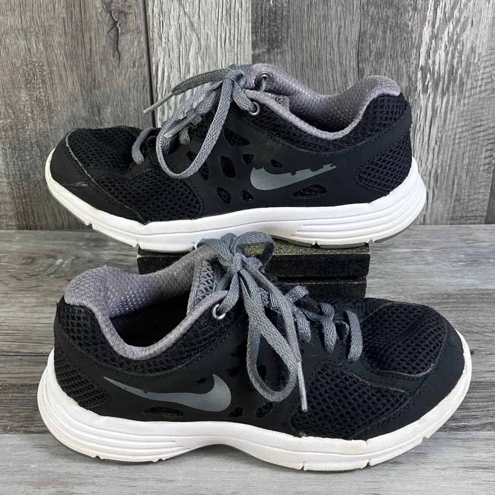 Nike Fusion Lite Kids Running Shoes Black Grey 599292-001 Size 13C